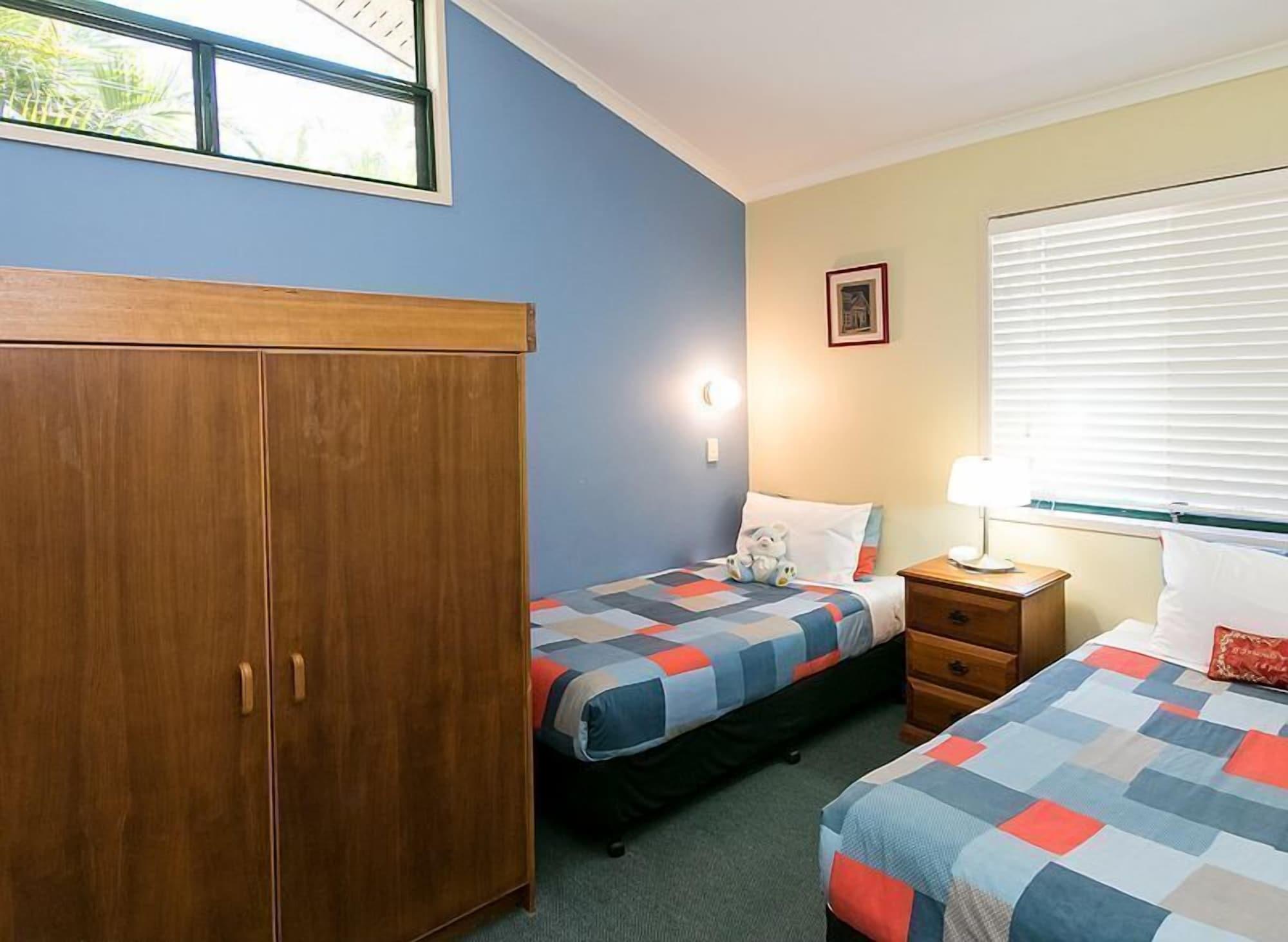 Boat Harbour And Resort Hervey Bay