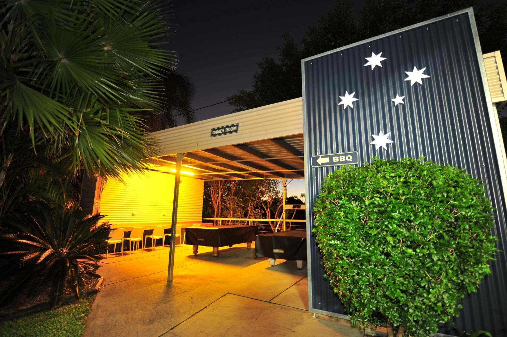 Tasman - 3*