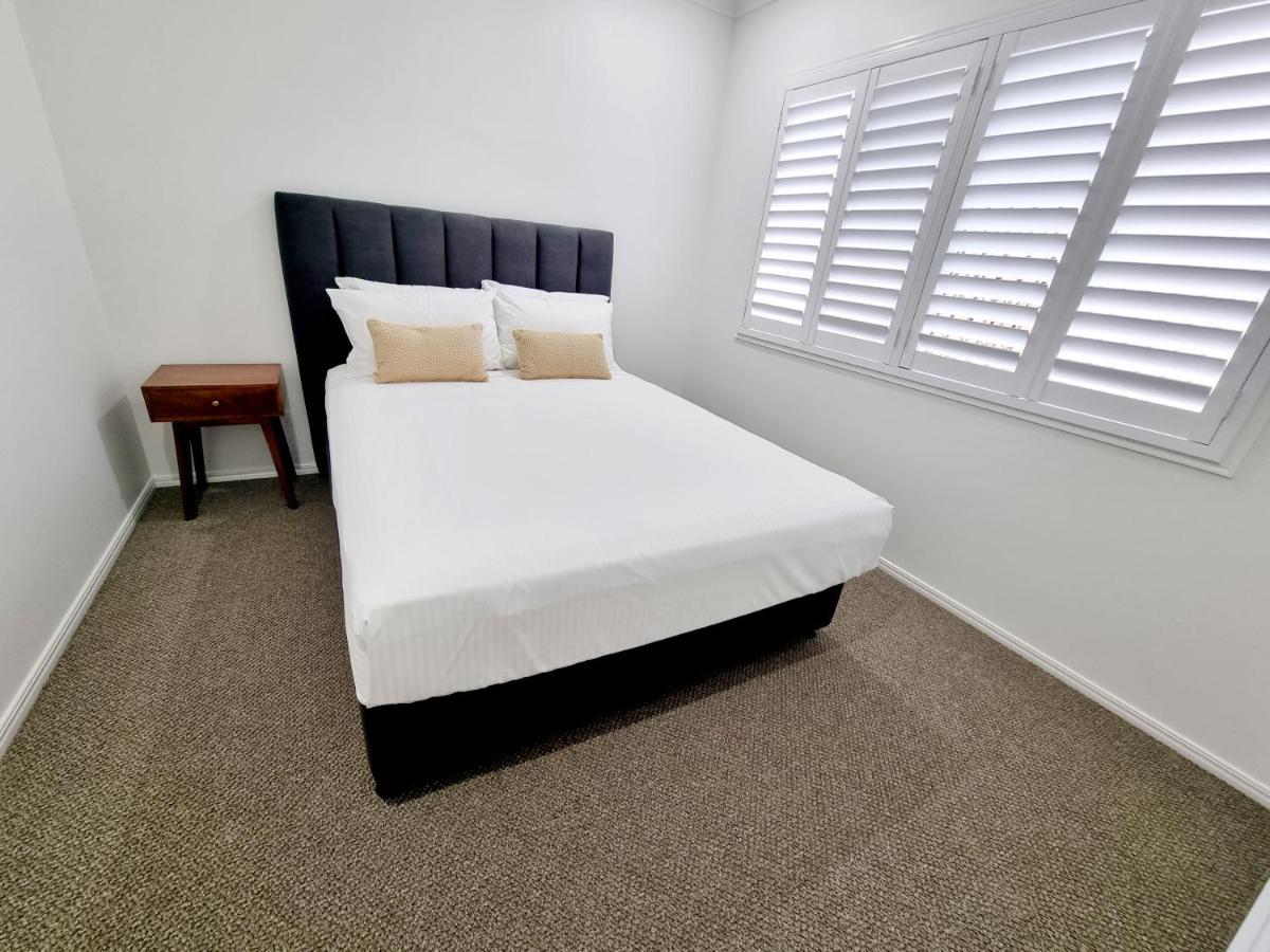 Large And Private Executive - Secure Parking For Boats Holiday home Hervey Bay