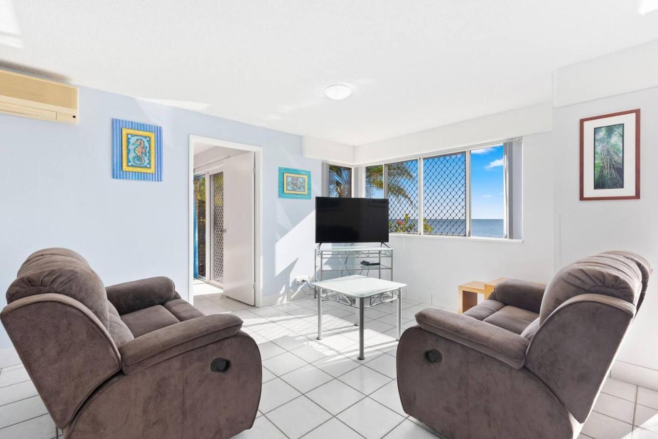 Apartment Sandy Straits Poolside Escape With Access *