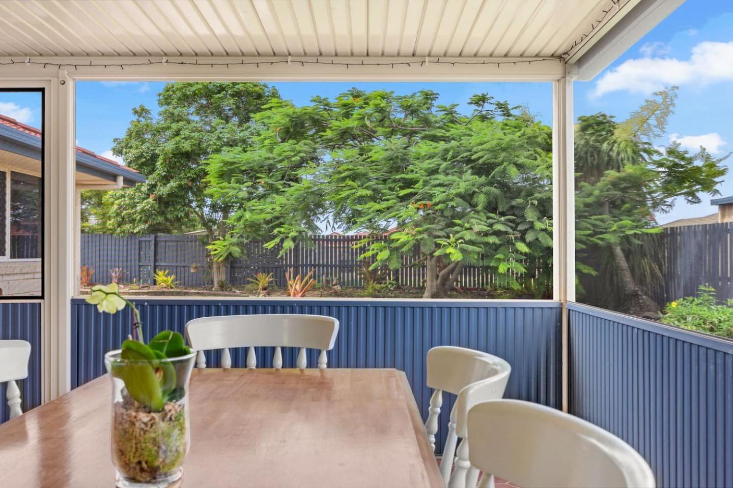 'hygge' Family-friendly Comfort In Hervey Bay