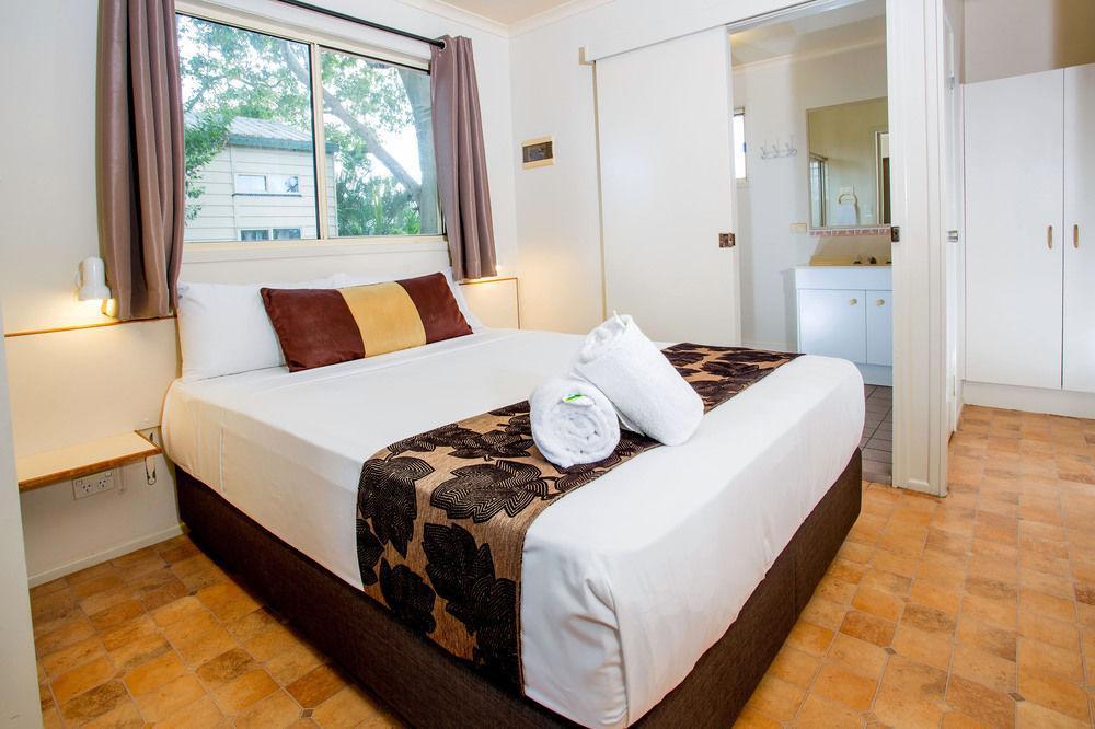 Australiana Tourist Park Hotel 4*
