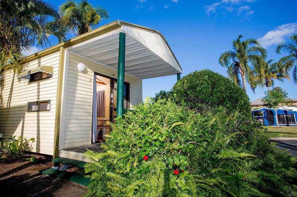 Australiana Tourist Park Hotel 4*