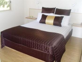 Australiana Tourist Park 4*