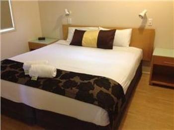 Australiana Tourist Park Hotel