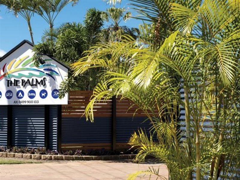 Hotel Palms Caravan Park