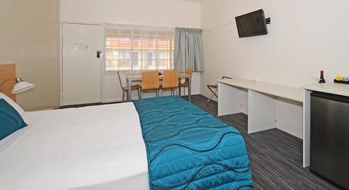 Motel Urangan Motor 3*