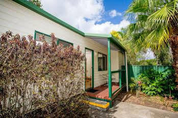 Australiana Tourist Park Hotel Hervey Bay