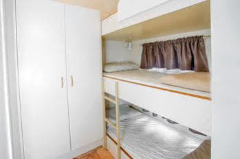 Hotel Australiana Tourist Park Hervey Bay