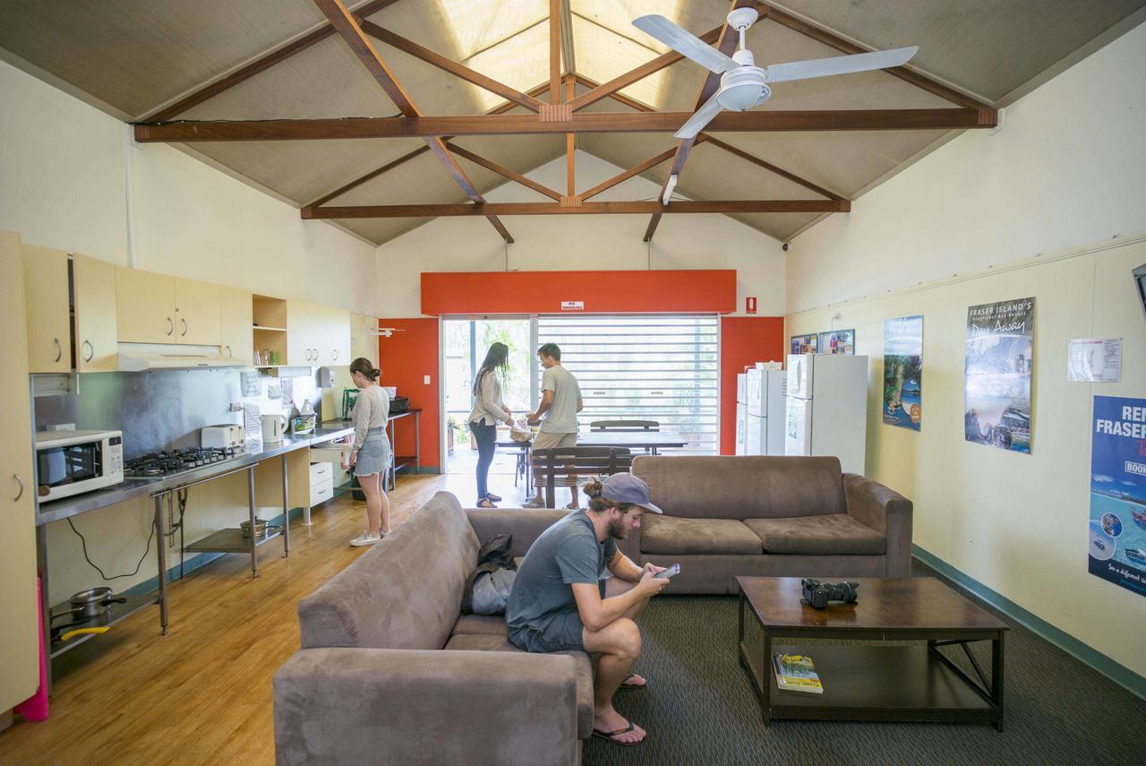 Colonial Village Hostel Hervey Bay