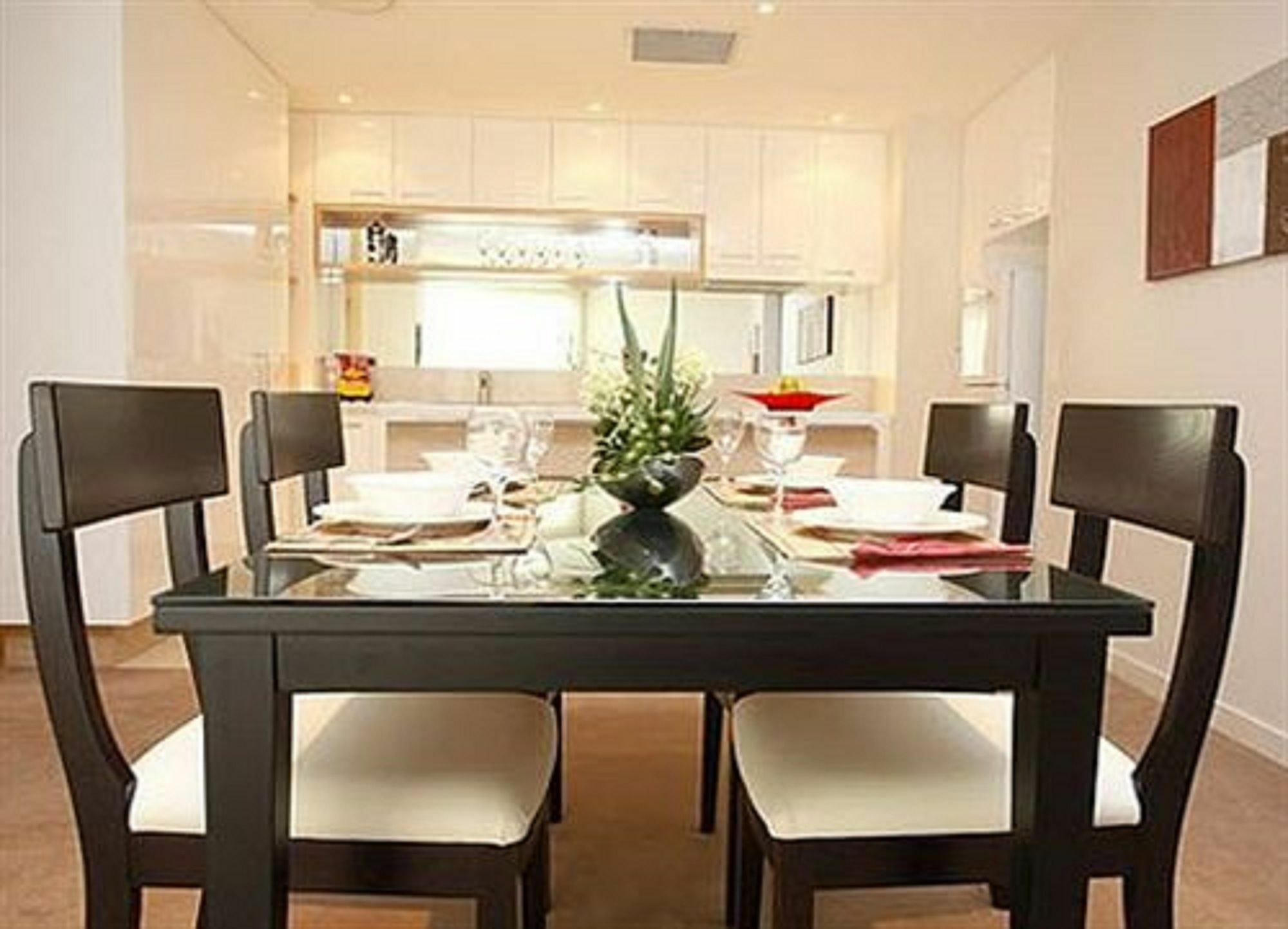 Grand Mercure Allegra Aparthotel Hervey Bay