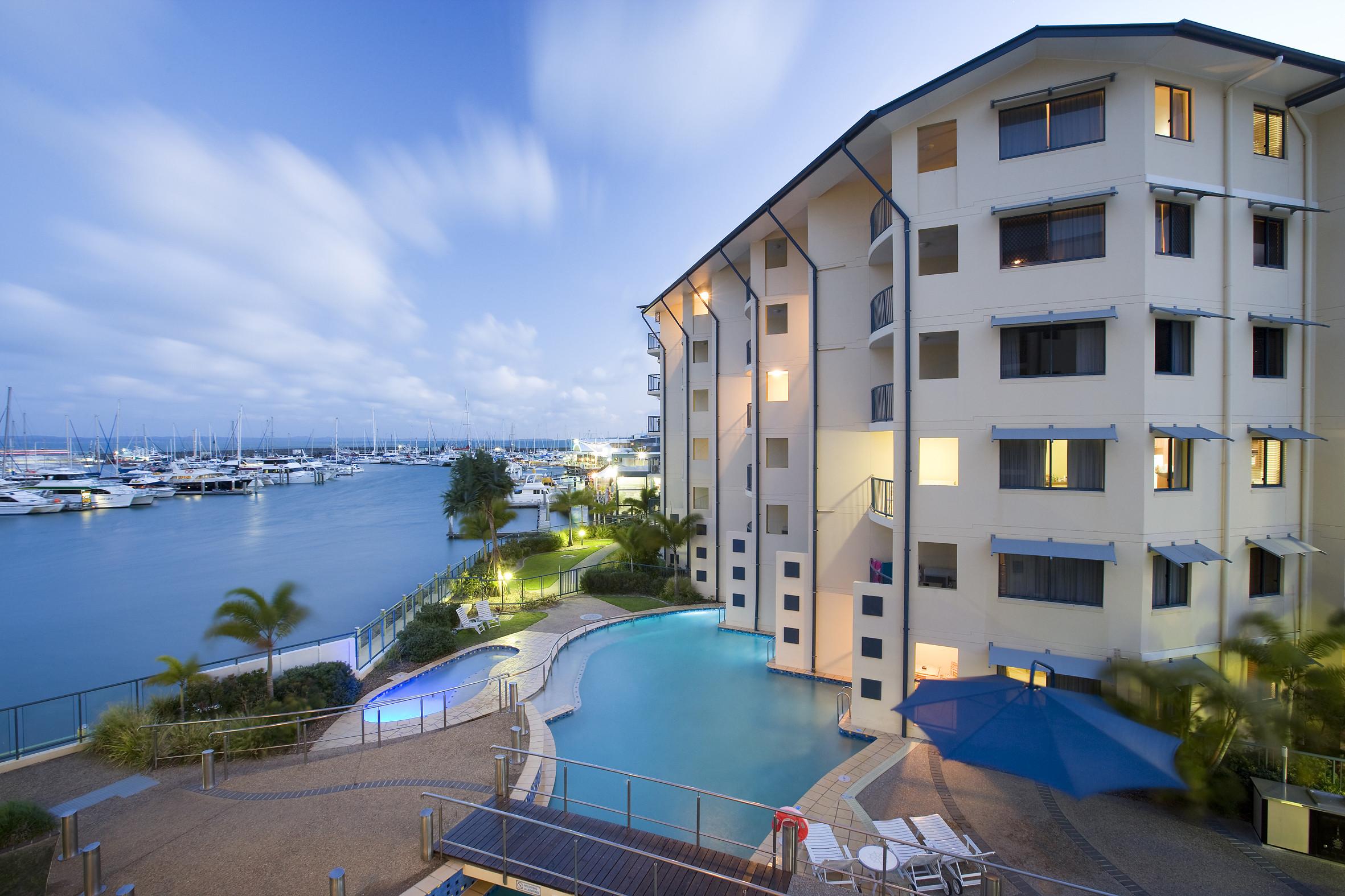 Mantra Aparthotel 4*