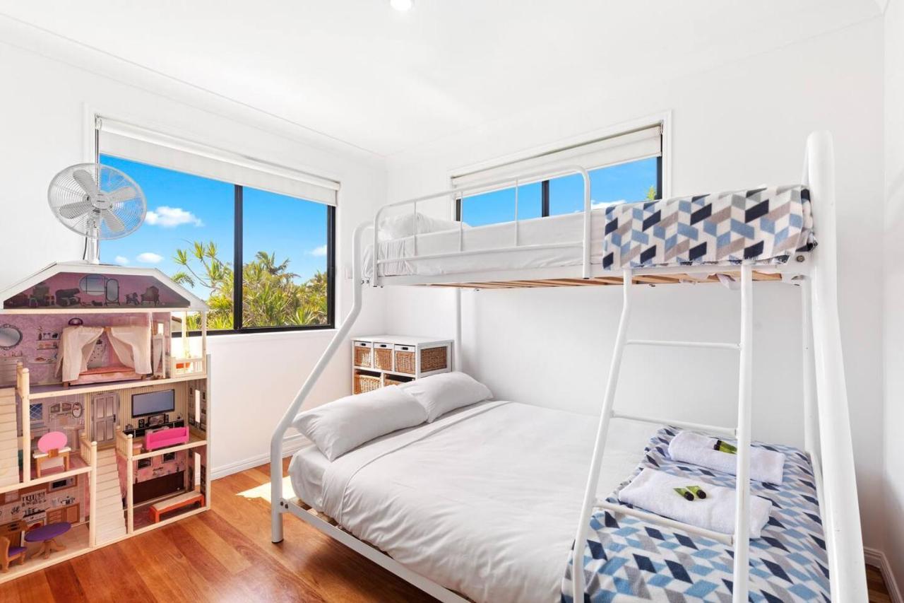Discover Coastal Living Perfection At Point Vernon Holiday home Hervey Bay
