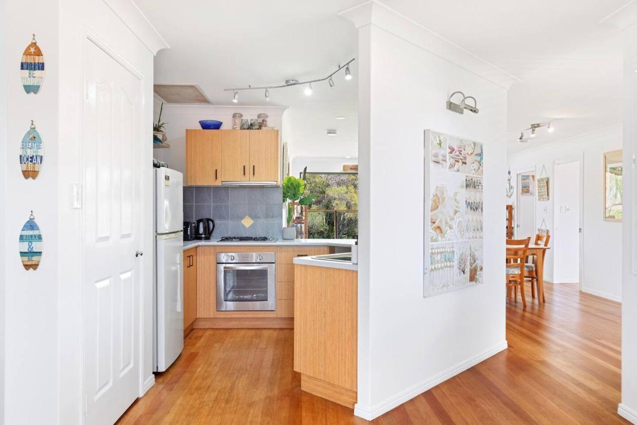 Discover Coastal Living Perfection At Point Vernon Holiday home