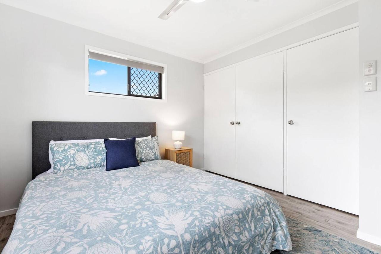 'the Aussie Classic' Poolside Living By The Marina Holiday home *
