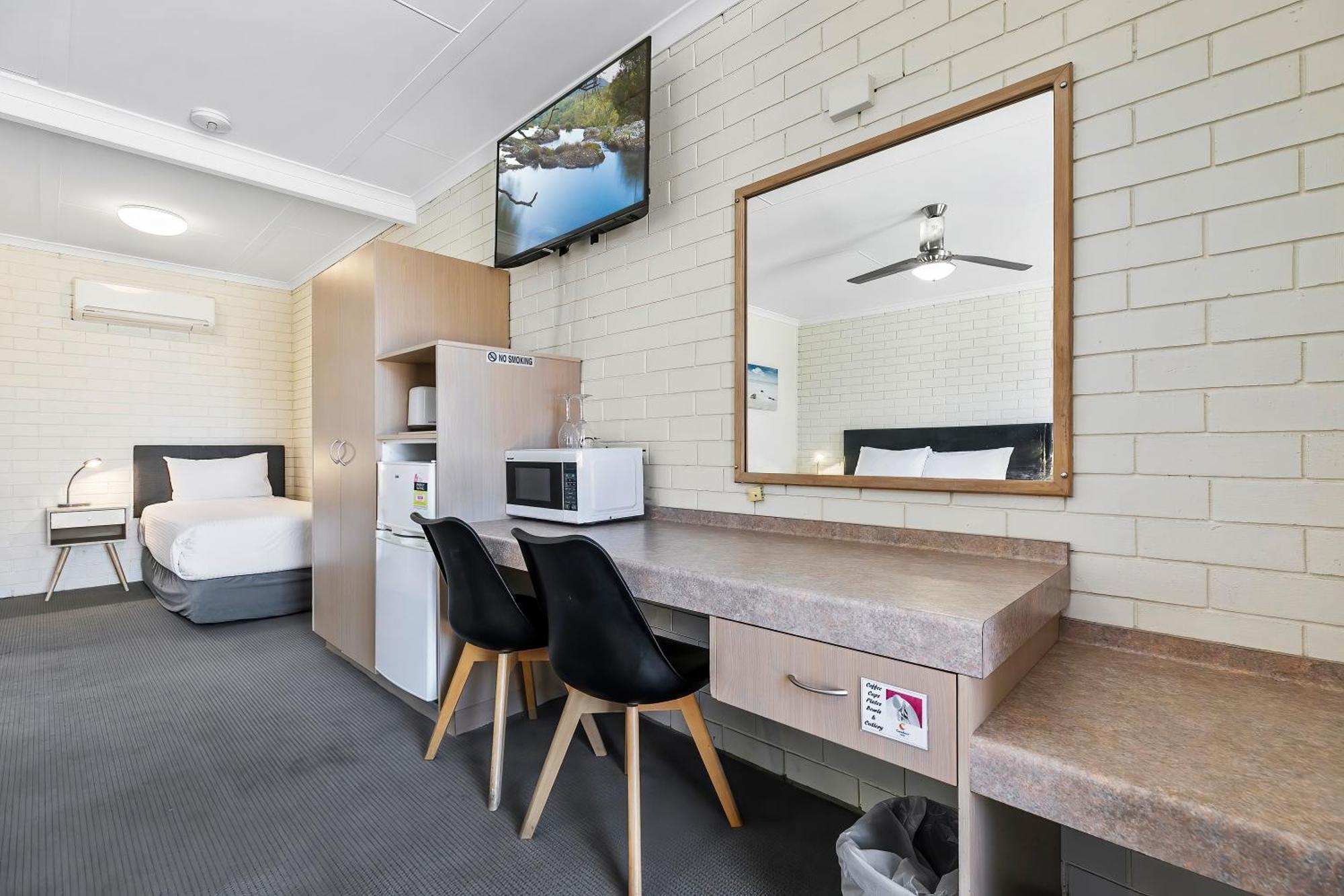 Inn Comfort On Main Hervey Bay