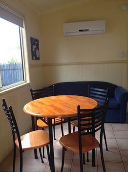 Palms Caravan Park Hotel Hervey Bay