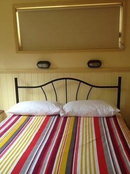 Hotel Palms Caravan Park Hervey Bay