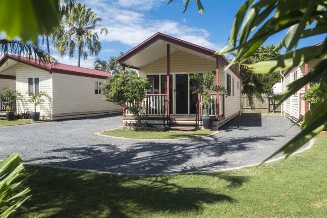Hotel Palms Caravan Park 3*