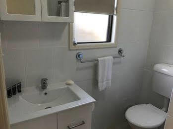 Hotel Palms Caravan Park 3*