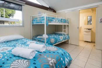 Palms Caravan Park Hotel 3*
