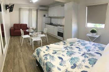 Palms Caravan Park
