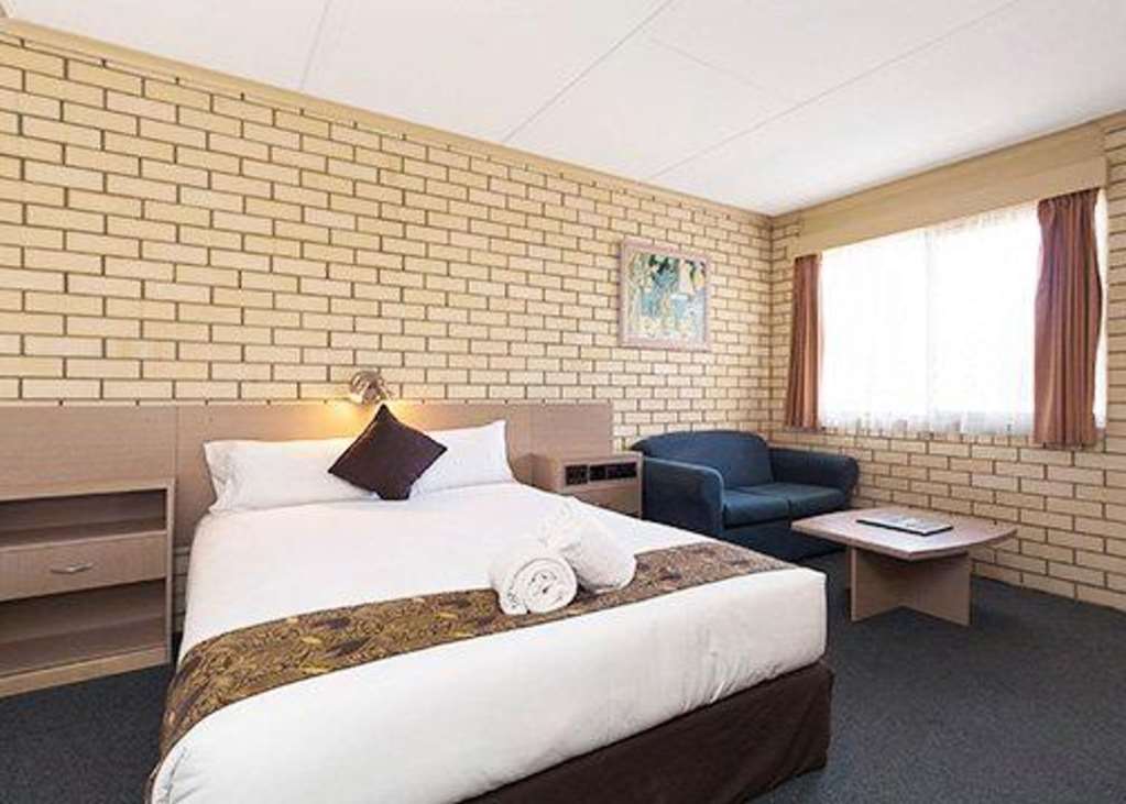Comfort On Main Inn 3*