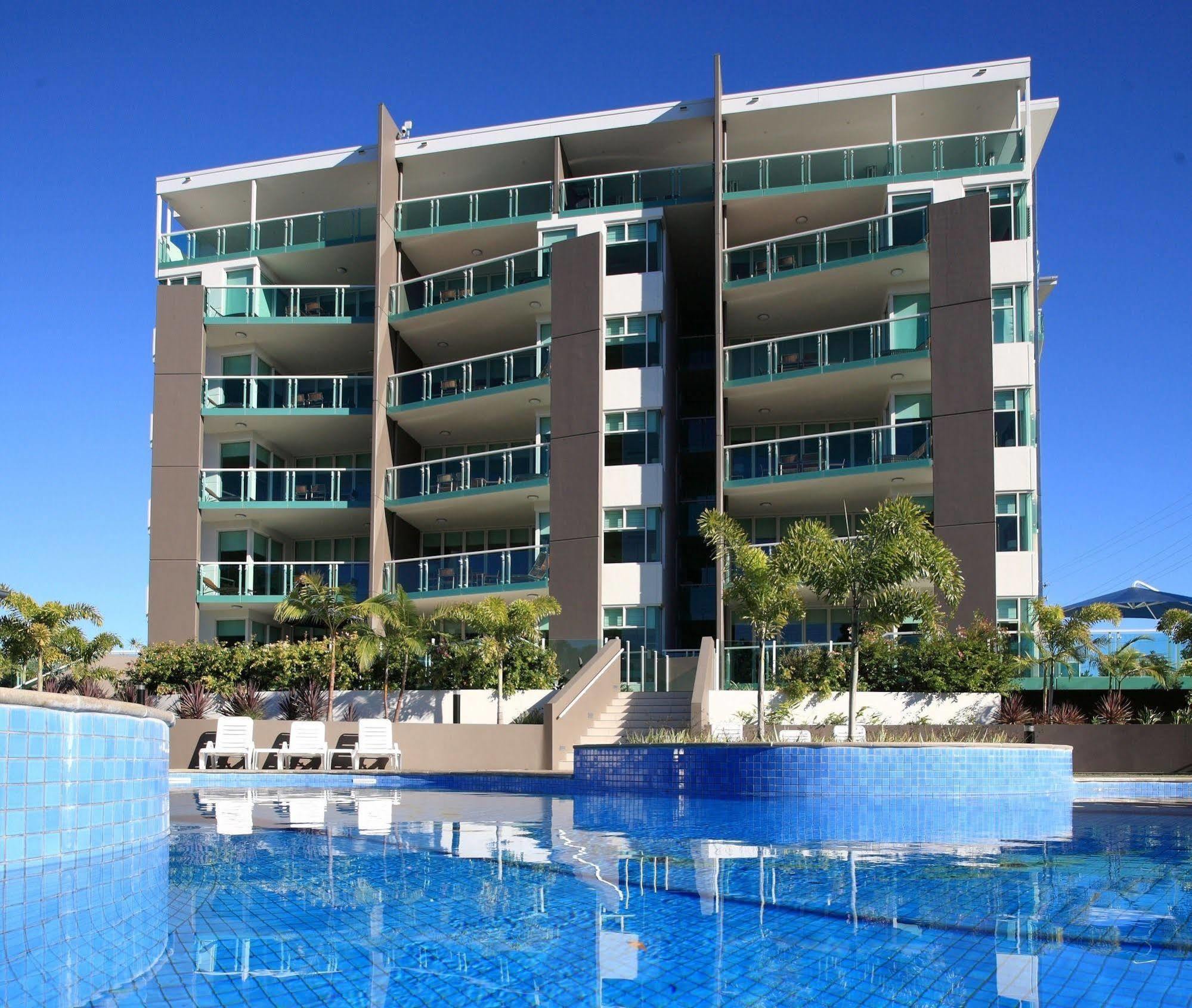 Akama Aparthotel
