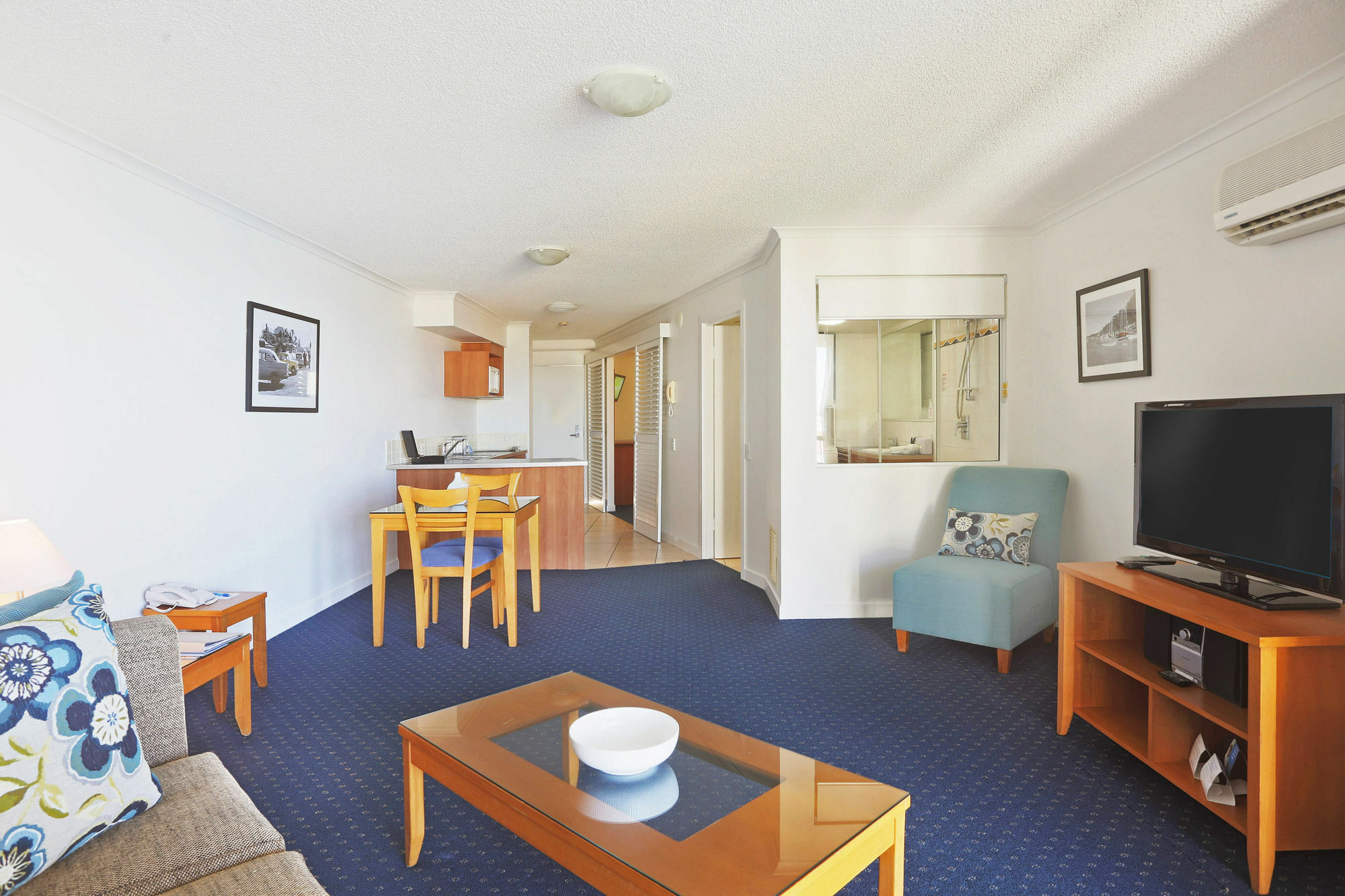 Aparthotel Mantra 4*